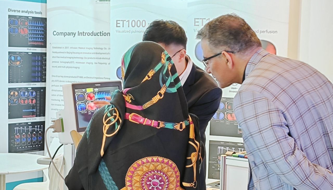First day in Dubai at the 20th Emirates Critical Care Conference!